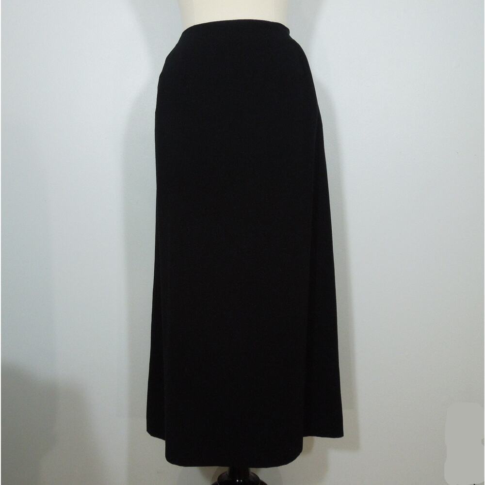 HARVE BENARD Skirt size 6 Womens Long Black Classic